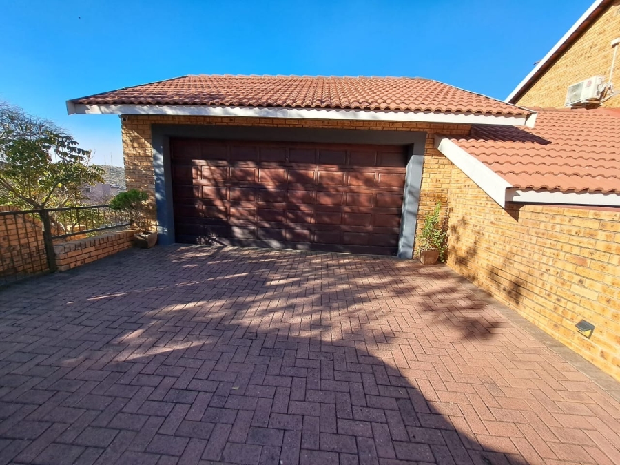 4 Bedroom Property for Sale in Cashan North West